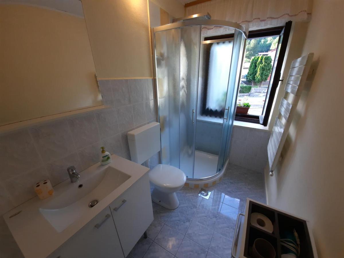 Chalet And Apartment Zonir With Sauna Kobarid Ngoại thất bức ảnh