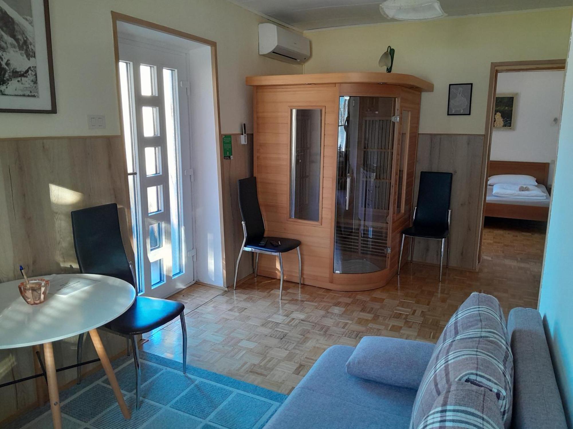 Chalet And Apartment Zonir With Sauna Kobarid Ngoại thất bức ảnh